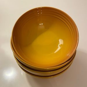 Set of 4 Le Creuset Cereal Bowls in Nectar color